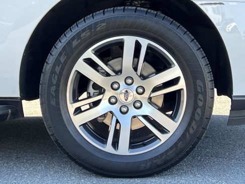 Used 2024 Ford Expedition Max Limited AWD/4WD image 10