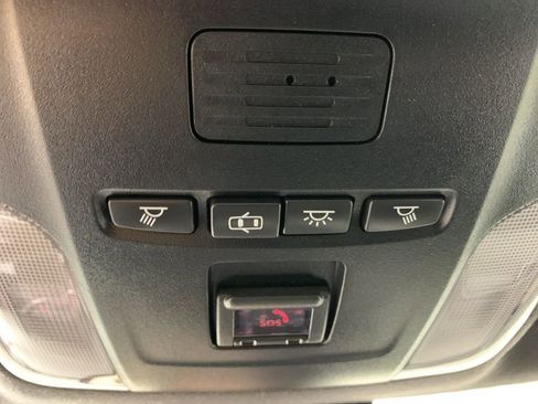 Used 2022 Toyota Corolla SE image 22