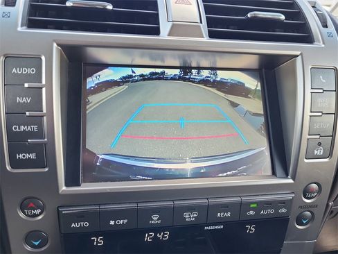 Used 2019 Lexus GX 460 Premium image 23