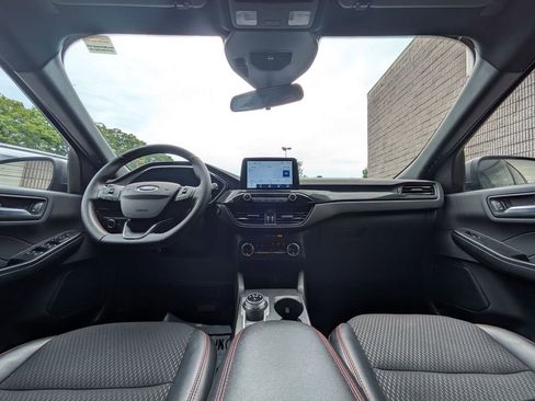 Used 2025 Ford Escape ST-Line AWD/4WD image 25