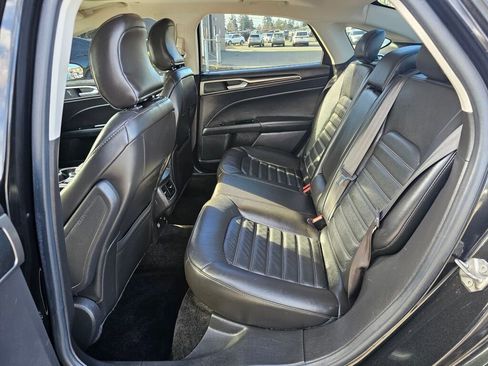 Used 2015 Ford Fusion SE w/ Equipment Group 502A image 14