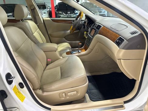 Used 2005 Lexus ES 330 FWD image 33