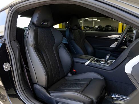 Used 2024 BMW M8 Competition AWD/4WD image 28