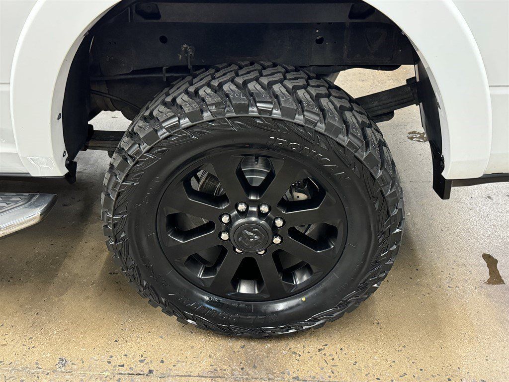 Used 2020 RAM 3500 Laramie AWD/4WD image 9