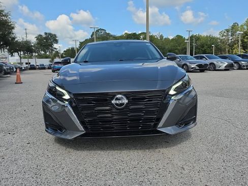 Certified 2025 Nissan Altima 2.5 S FWD image 3