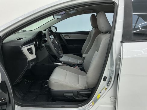 Used 2016 Toyota Corolla FWD image 14