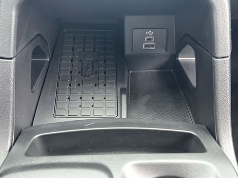 New 2025 Ford Ranger XLT w/ FX4 Off-Road Package image 7