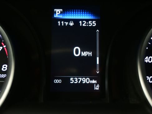 Used 2024 Toyota Camry LE image 24