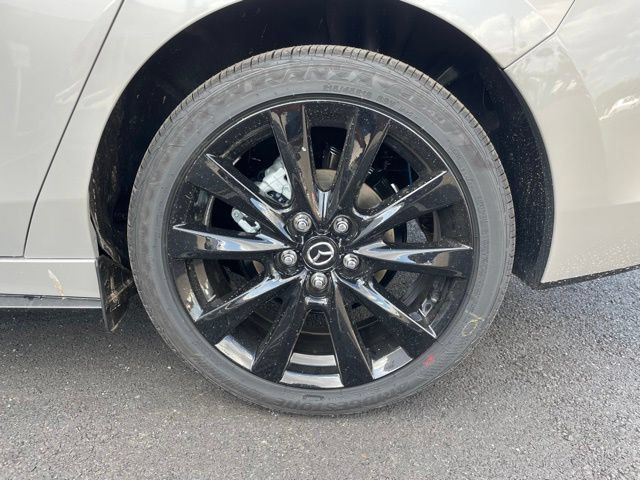 New 2024 MAZDA MAZDA3 2.5 Turbo Sedan w/Premium Plus AWD/4WD image 9