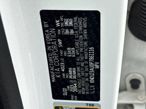 Used 2023 Kia Soul LX w/ LX Technology Package image 31