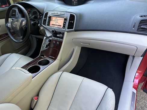 Used 2009 Toyota Venza image 13