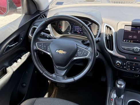 Used 2020 Chevrolet Equinox LT AWD/4WD image 13