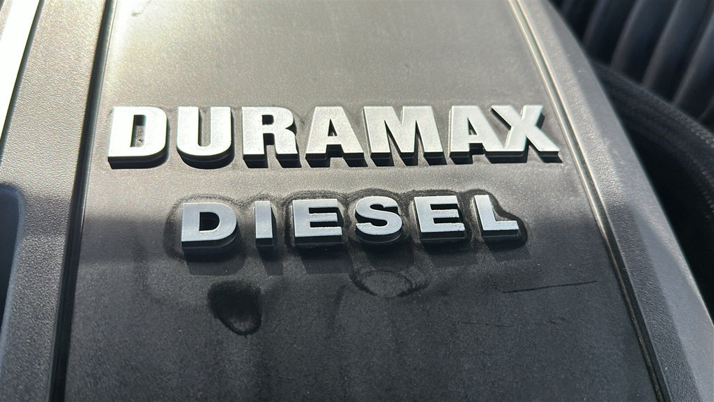 Used 2022 Chevrolet Silverado 1500 RST AWD/4WD image 32