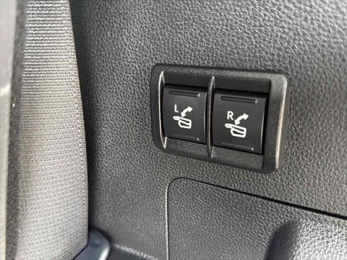 Used 2023 Toyota Sequoia Capstone image 40