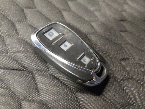 Used 2019 Chevrolet Equinox LT w/ LPO, Blackout Package image 32