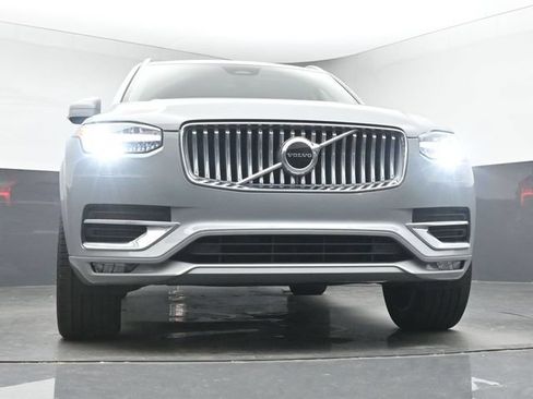 Used 2024 Volvo XC90 B5 Core w/ Protection Package Premier AWD/4WD image 35