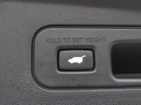 Used 2025 Acura MDX FWD w/ Technology Package image 10