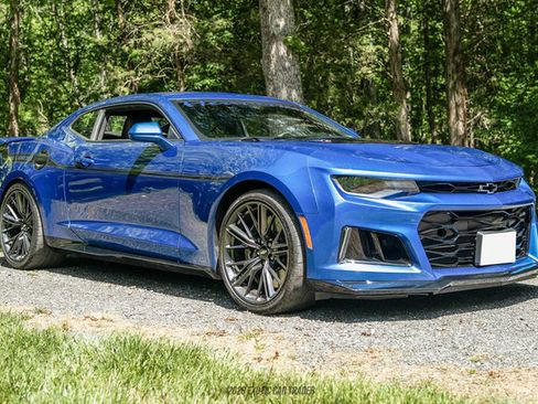 Used 2017 Chevrolet Camaro ZL1 w/ LPO, ZL1 Protection Package RWD image 12