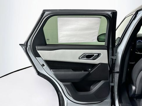 New 2026 Land Rover Range Rover Velar Dynamic SE image 22