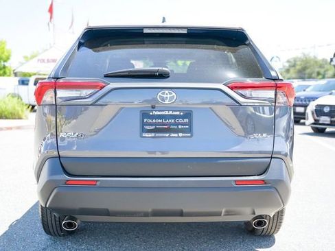 Used 2024 Toyota RAV4 XLE image 5