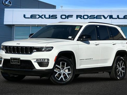 Used 2024 Jeep Grand Cherokee Limited w/ Trailer Tow Package image 1