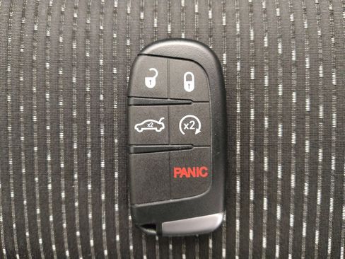 Used 2019 Dodge Journey SE w/ Connectivity Group image 32