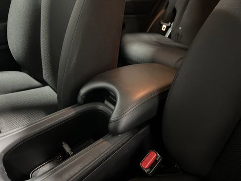 Used 2016 Honda HR-V EX image 34