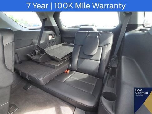 Used 2022 Ford Explorer Limited w/ Limited Technology Package AWD/4WD image 18