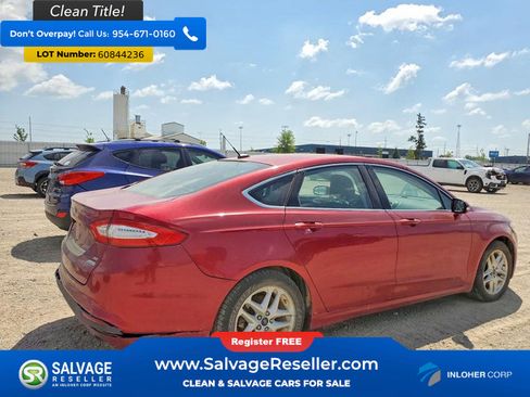 Used 2014 Ford Fusion SE w/ Equipment Group 202A FWD image 4