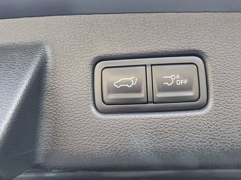 Certified 2023 Kia Telluride EX w/ EX Captain's Chair Package FWD image 7