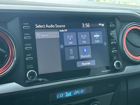 Used 2021 Toyota Tacoma TRD Off-Road image 16