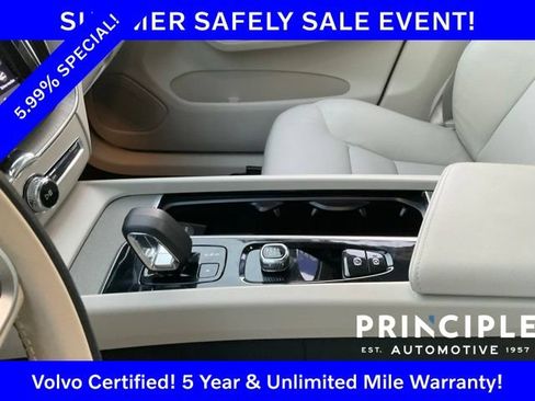 Certified 2023 Volvo XC60 B5 Plus w/ Climate Package AWD/4WD image 19