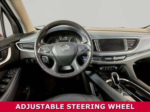 Used 2019 Buick Enclave Essence FWD image 8