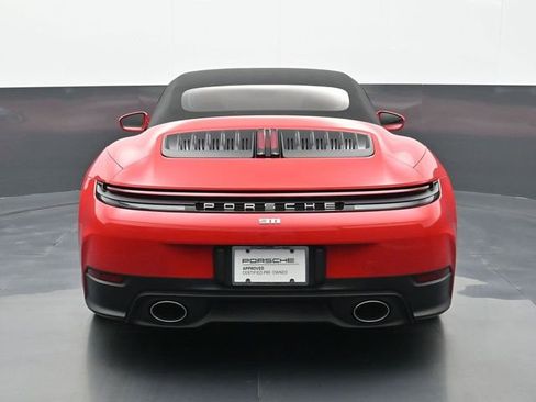 Certified 2025 Porsche 911 Carrera RWD image 18