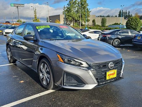 Certified 2024 Nissan Altima 2.5 S image 7