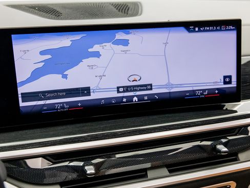 Used 2024 BMW X5 sDrive40i w/ M Sport Package image 49