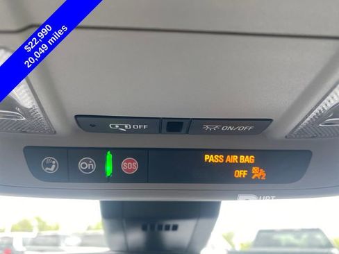 Used 2023 GMC Terrain SLE w/ Driver Convenience Package FWD image 30