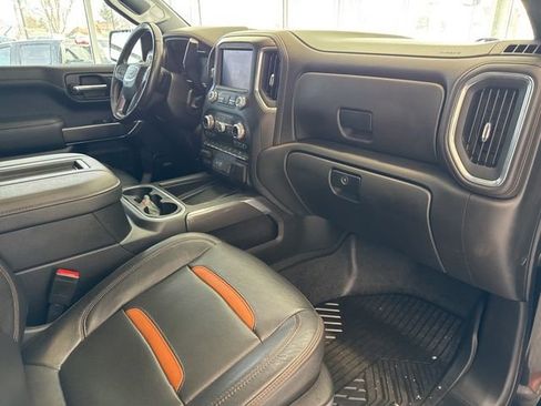 Used 2022 GMC Sierra 1500 AT4 w/ AT4 Premium Package image 30