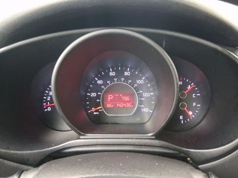 Used 2015 Kia Soul FWD image 25