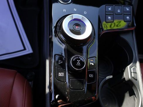 Used 2023 Kia Sportage SX Prestige image 31