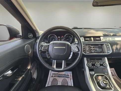 Used 2015 Land Rover Range Rover Evoque Pure Plus image 11