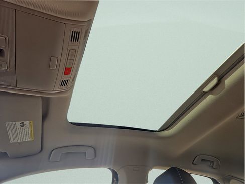 New 2026 Volkswagen Jetta SE image 18