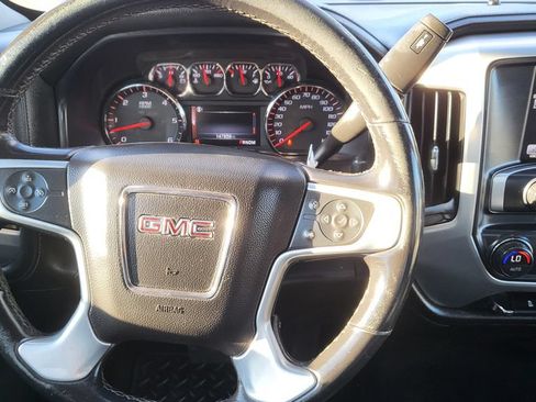 Used 2014 GMC Sierra 1500 SLE w/ SLE Value Package AWD/4WD image 29