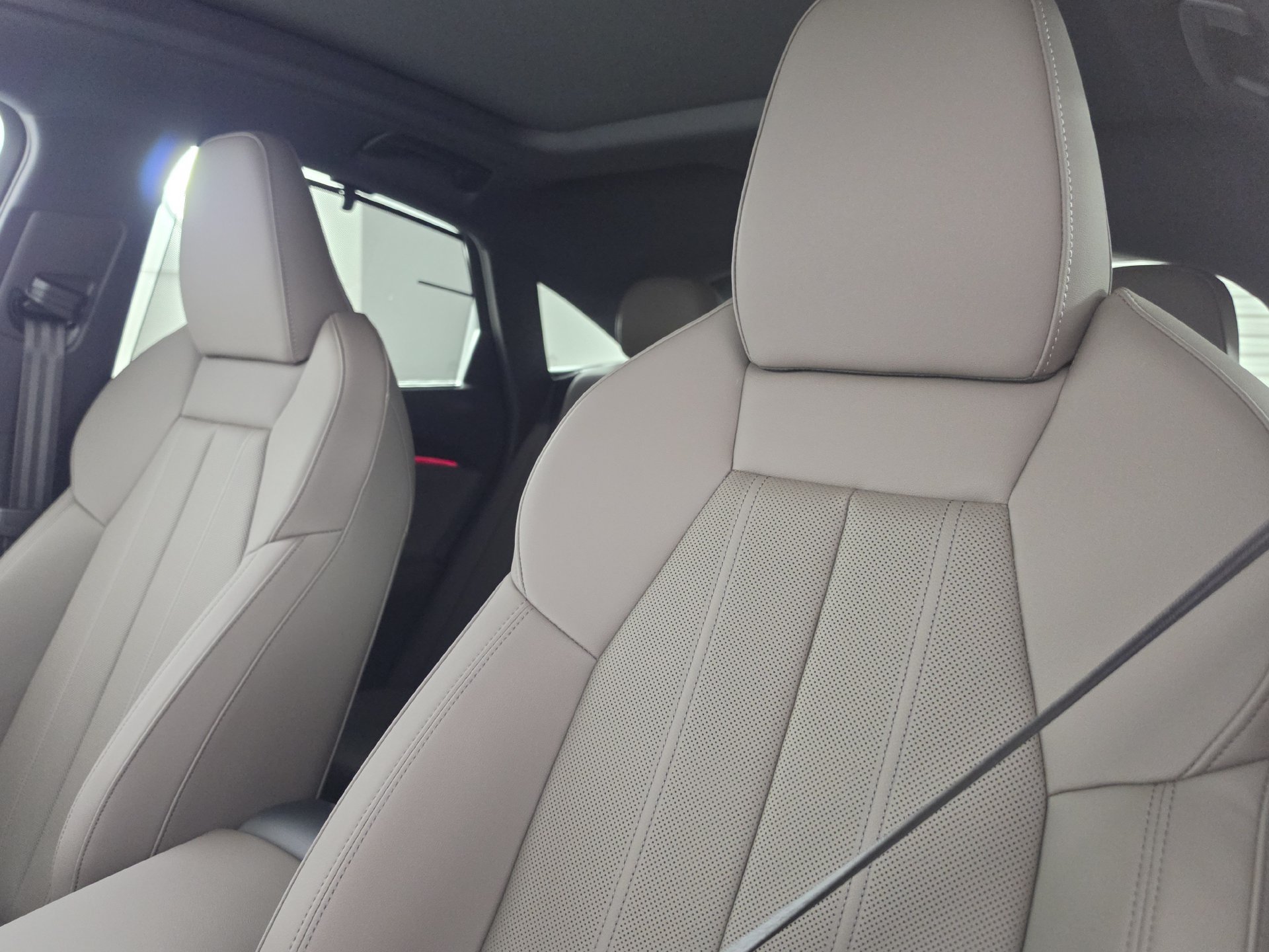 New 2026 Audi Q5 Premium Plus AWD/4WD image 10