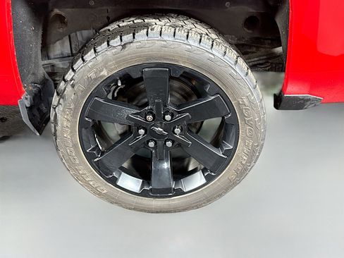 Used 2017 Chevrolet Silverado 1500 LT image 35