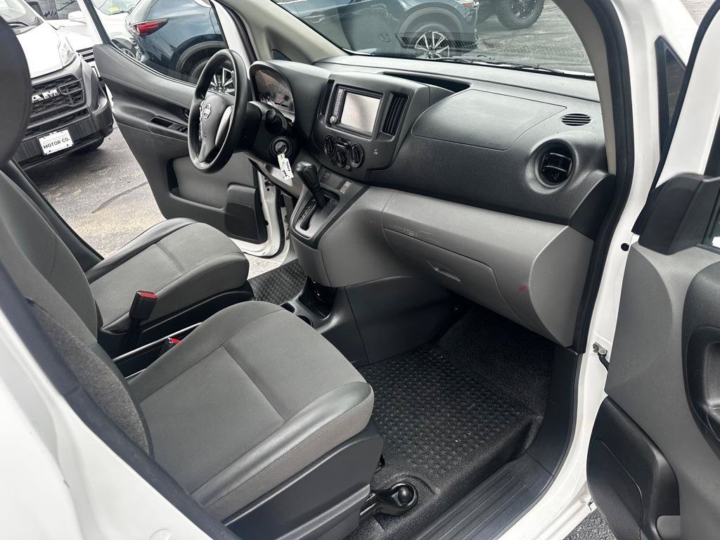 Used 2020 Nissan NV200 S FWD image 11