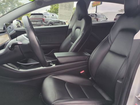 Used 2018 Tesla Model 3 RWD image 21