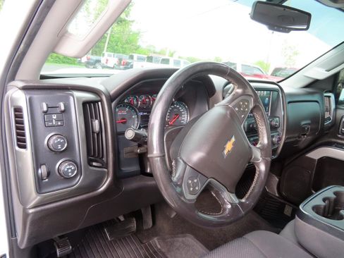 Used 2018 Chevrolet Silverado 2500 LT w/ LT Convenience Package AWD/4WD image 31
