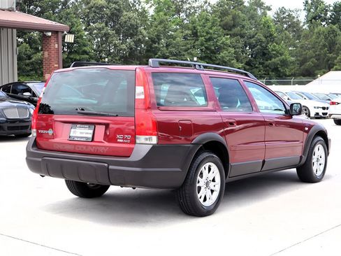 Used 2004 Volvo XC70 AWD/4WD image 7