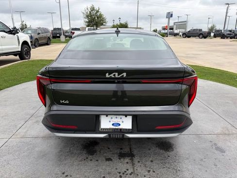 Used 2025 Kia K4 FWD image 5